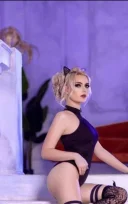 Transexuala dominatoare - imagine 1