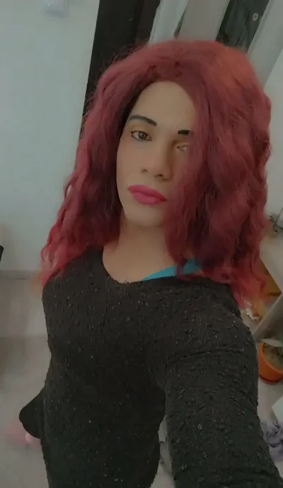 Buna ema transexuala 29 de ani