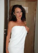 Doamna matura noua in orasul tau - imagine 1