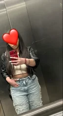 Hello my name is andreea 21 years selective location near metro stefan cel mare - imagine 3