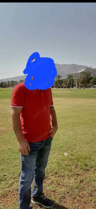 Caut doamne si domnisoare