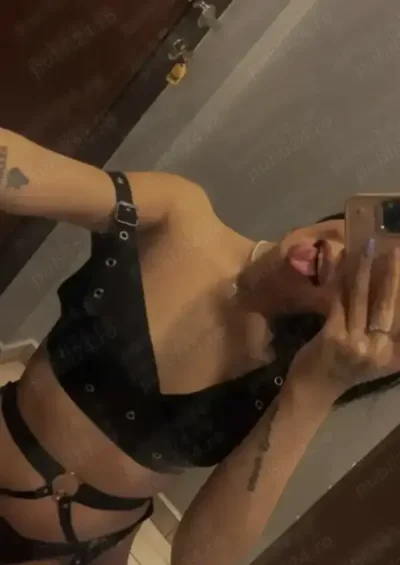 Sunt aici pentru voi pupici