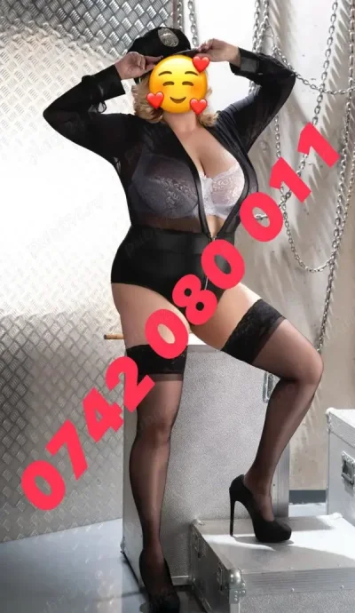 Plinuta cu sanii mari