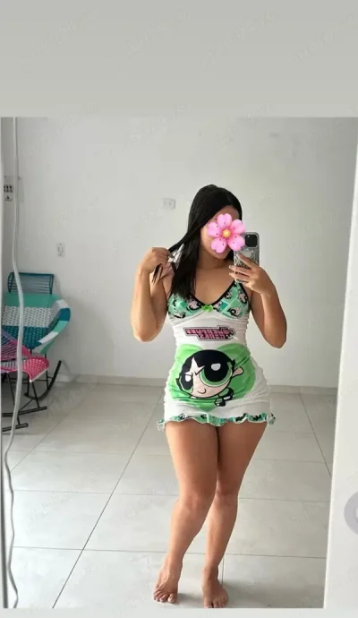 Esentele tari se tin in sticlute mici nu ezita sa ma contactezi