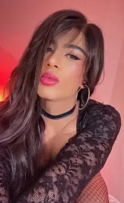 Erika transsexuala pentru prima data in orasul tau