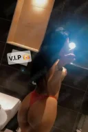 La tine sau la hotel - imagine 2