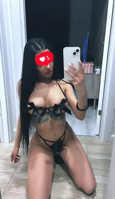 Vip siliconata party girl