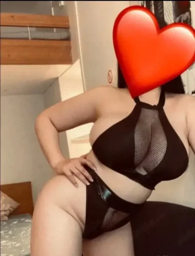 Irina fac deplasari party sau la mine