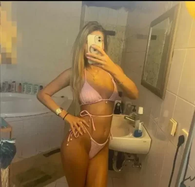 Buna sunt vanessa si sunt noua in oras