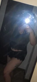 Bruneta corpolenta si jucausa fac si deplasari servicii totale - imagine 1