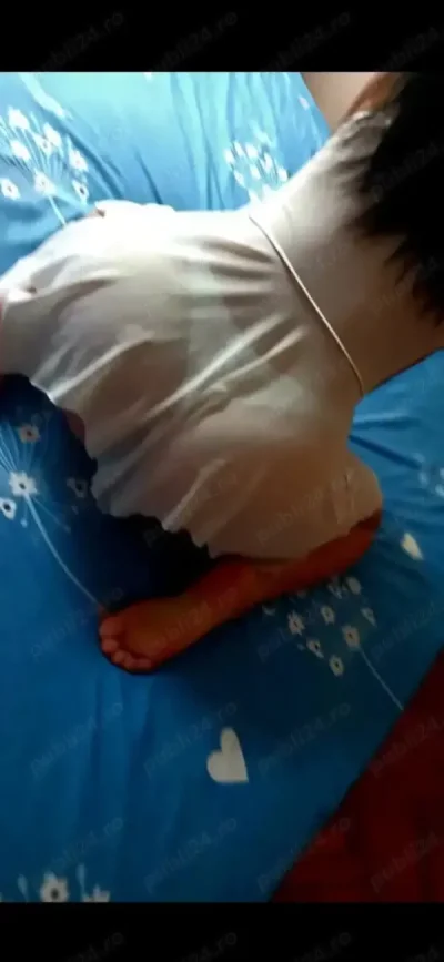 Buna sunt alexandra 27 ani