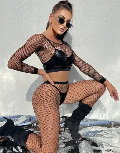 Am revenit in orasul tau sunt daria si astept sa ne cunoastem