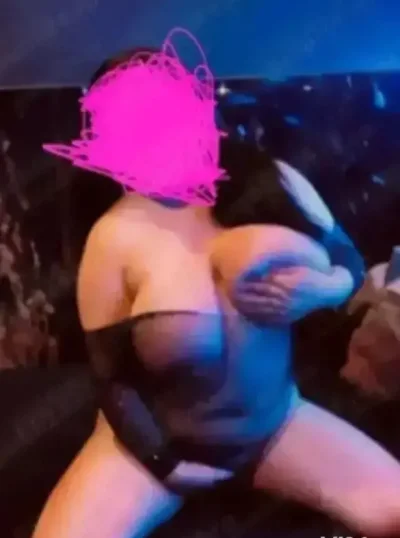 Doamna matura 40 fac si deplasari