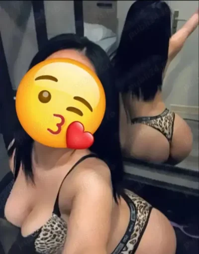 Buna ma numesc iasmina