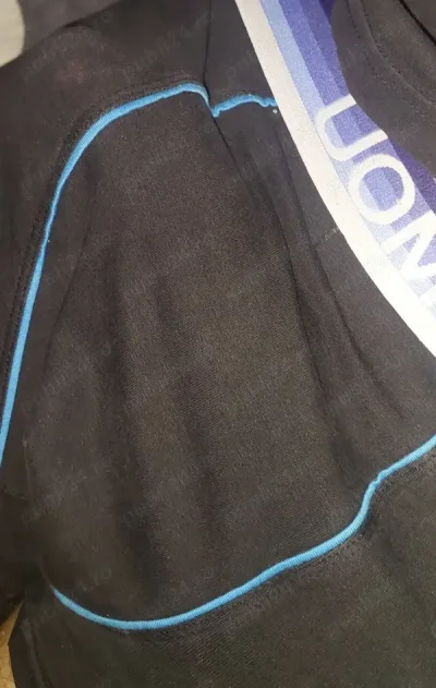 Tanar discret pentru doamne si domnisoare