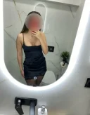 Emilia discreta si aproape de sala palatului - imagine 5