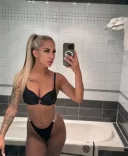 Alege diferit discretie atitudine intimitate fara graba - imagine 1