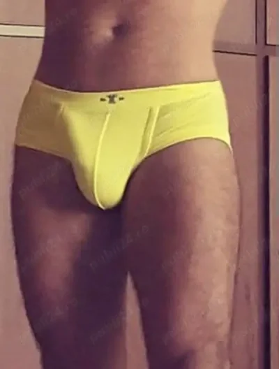 Buna sunt fabritio sunt un barbat cu bunus simt ros sioriz itate doamnelor sau domnisoare