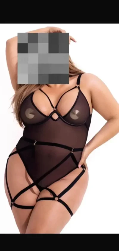 Senzuala si eleganta