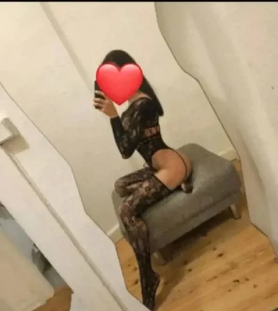 Buna sunt delia fac si show web