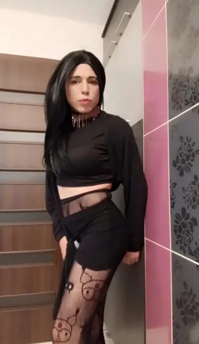 Buna ma numesc stefania doamna matura hermafrodita cu experienta