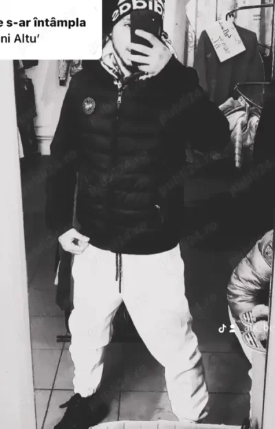 Caut o doamna domnisoara pentru intalniri intime