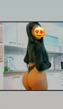 La tine sau la hotel - imagine 1