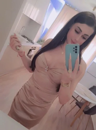 Maya transexuala siliconata reala din chisinau fac confirmare