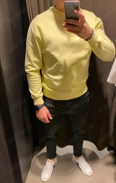 Tanar discret totul din placere domnisoare doamne sau cuplu