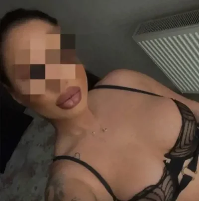 Poze reale te astept