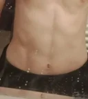 Tanar discret slim si aici pentru tine - imagine 1