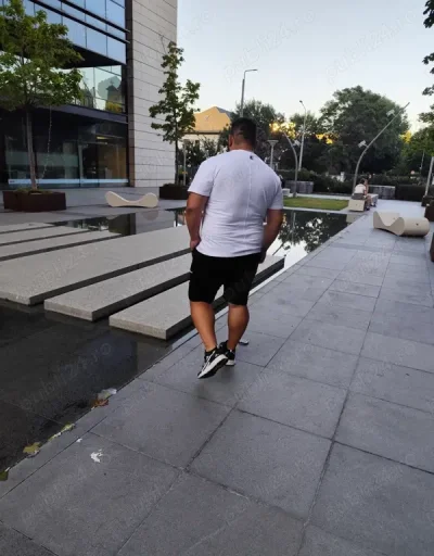 Tanar 33 ani pt doamne cupluri