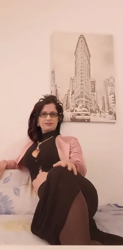 Doamna matura 42 de ani