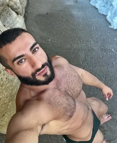 Show la webcam alba sau filmulete