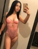 Ella bruneta miniona doar deplasari - imagine 1