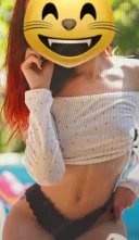 Tipa blonda noua la tine in oras - imagine 2