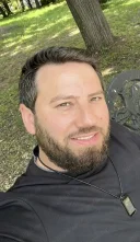 Pentru doamnele singure triste cu chef de nebunii - imagine 1