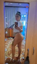 Singura in locatie fara poze fake - imagine 2