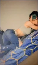 Salut ma numesc alex 24 ani pot oferii servicii totale si multe alte fantezii - imagine 4