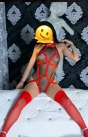 Super bruneta sexi - imagine 1