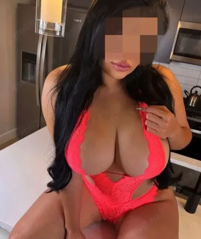 Bruneta 34 de ani piata alba iulia