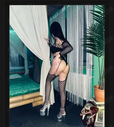 Buna ma numesc alessia