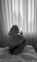 Sunt noua la tine in oras - imagine 1