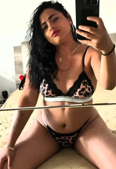 Iasmina poze reale 100