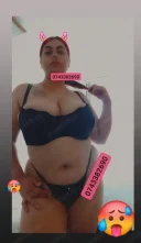 2 fete va asteptam in locatia noastra ina si lorena - imagine 3