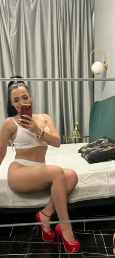 Buna sunt daniela ofer servicii de bun gust now 2 zile 24 de ani