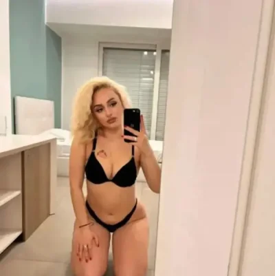 Buna doar 3 zile in oras numele meu este ema