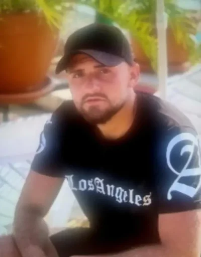 Sunt pasiv si ofer serivici de vis