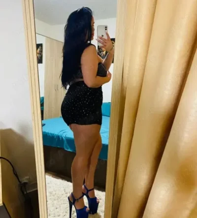 I m natasa new girls in town best servicii no rush