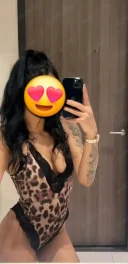 Ana la mine sau la hotel - imagine 2